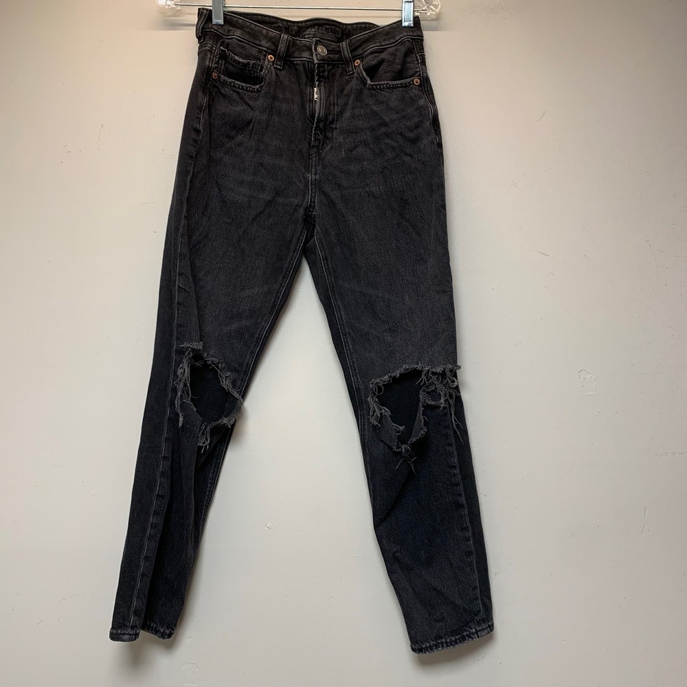 American Eagle Mom Jeans Women 4 Short Black Excellent Distressed High Rise Stri